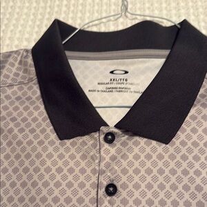 Oakley Men's Black and Gray Polo Shirt